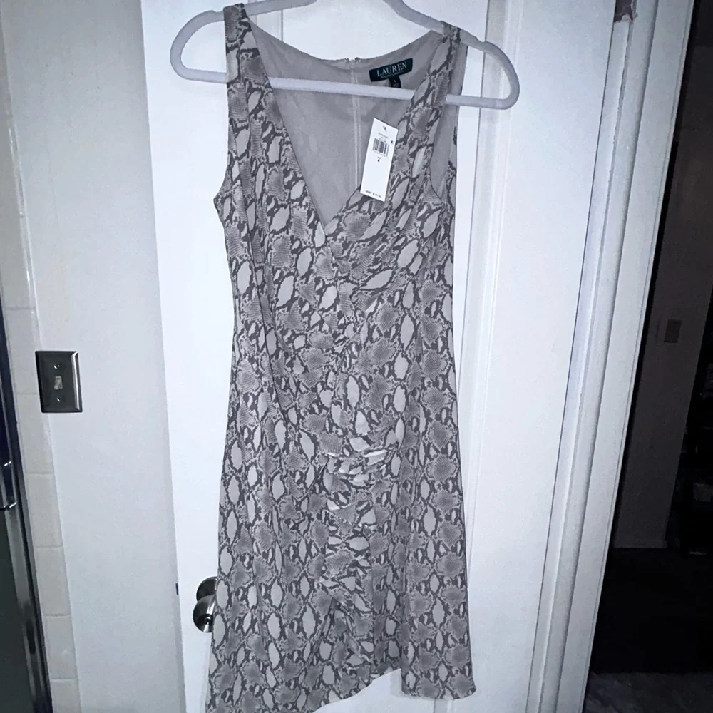 Lauren Ralph Lauren Womens Ruffled Print Sheath  Dress Grey, NWT 4 - Picture 2 of 8
